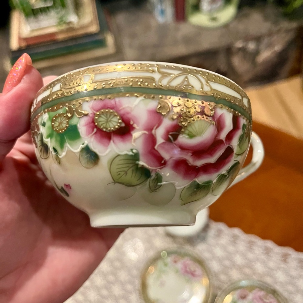 PAIR of Antique Porcelain Hand Painted Japanese Tea Cups and Saucers